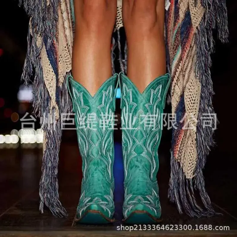 Autumn and Winter Knee High Boots 2024 Large 43 Comfortable Walking Womens Western Cowboy Embroidered Shoes
