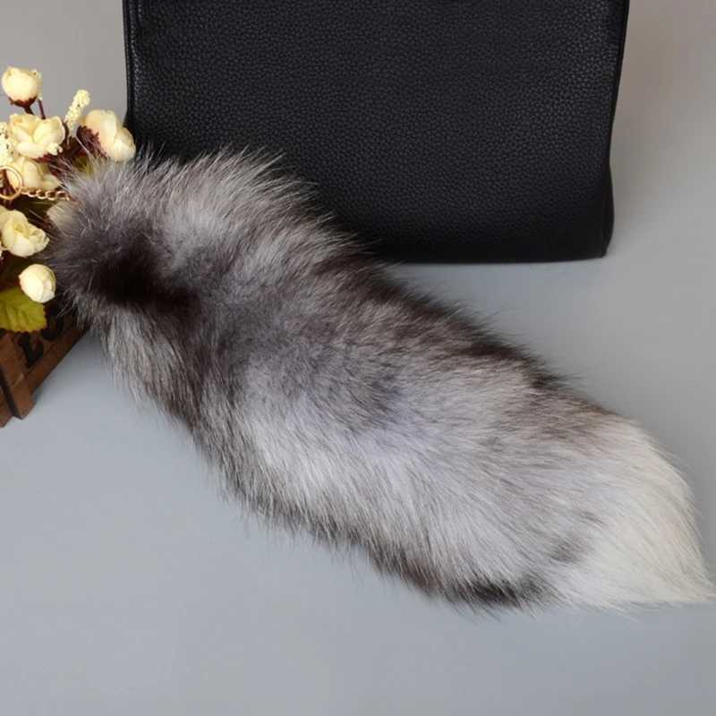 Keychains Lanyards Cute fox animal tail keychain fur pendant bag charm keyholder couple used for backpack car decoration H240923 FVBL