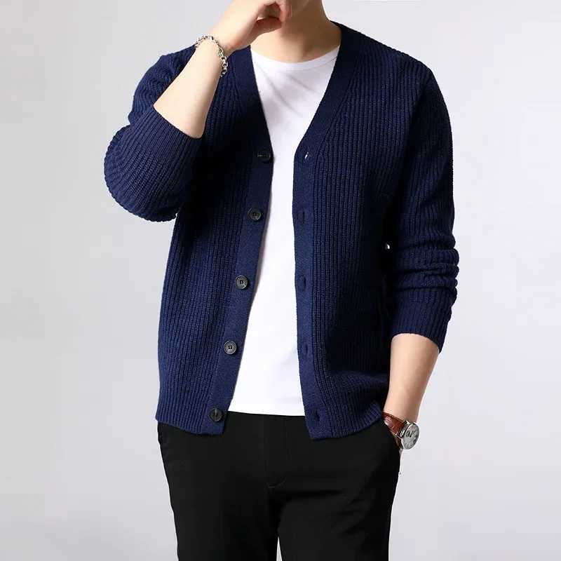 Autumn and winter mens knitted cardigan Korean long sleeved slim button top sweater orange knitted mens knitted top size Xxxl CL240923