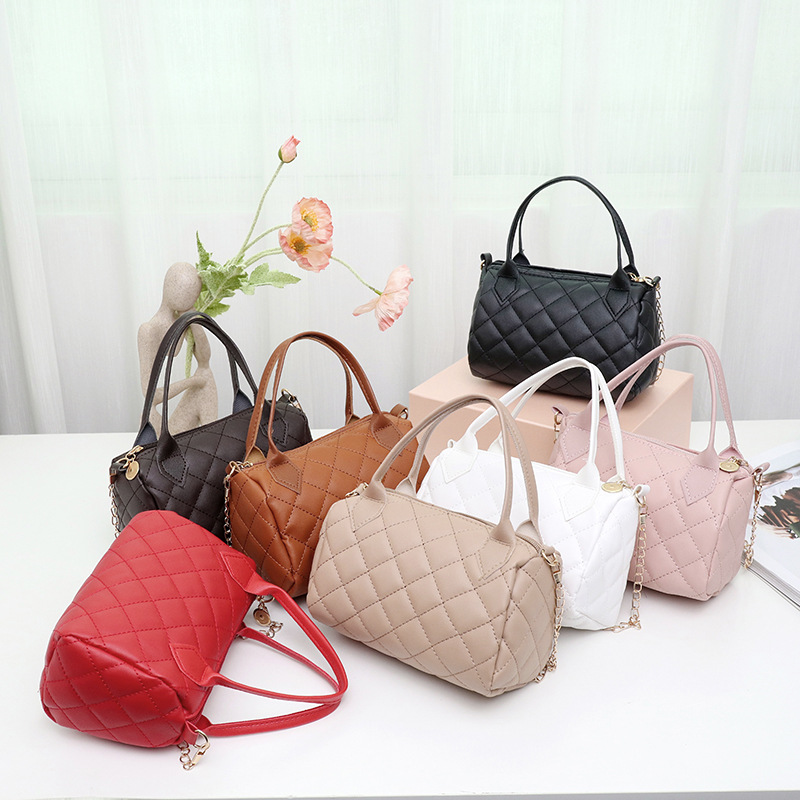 Diamond Lattice Hand Embroidered Bag 2024 Ladies Handbags Womens Casual Crossbody shoulder Bags casual PU leather handbag CSD2409231
