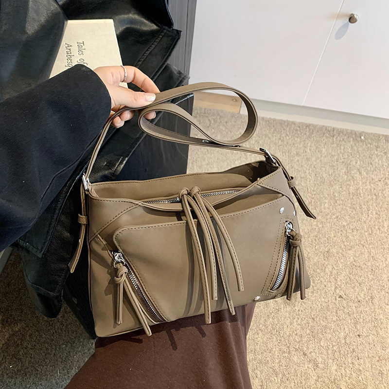 Women's Casual Crossbody Bag Personalized Large Capacity 2025 Autumn/winter New Designer Shoulder Bag Functional Fashionable Design Slanted Pillo