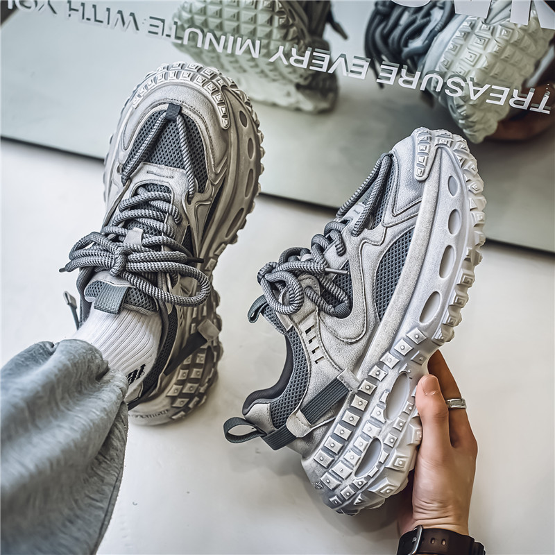 2024 new free shipping running shoes suitable for men's breathable mesh thick sole height increasing sports shoes black purple gray outdoor sport