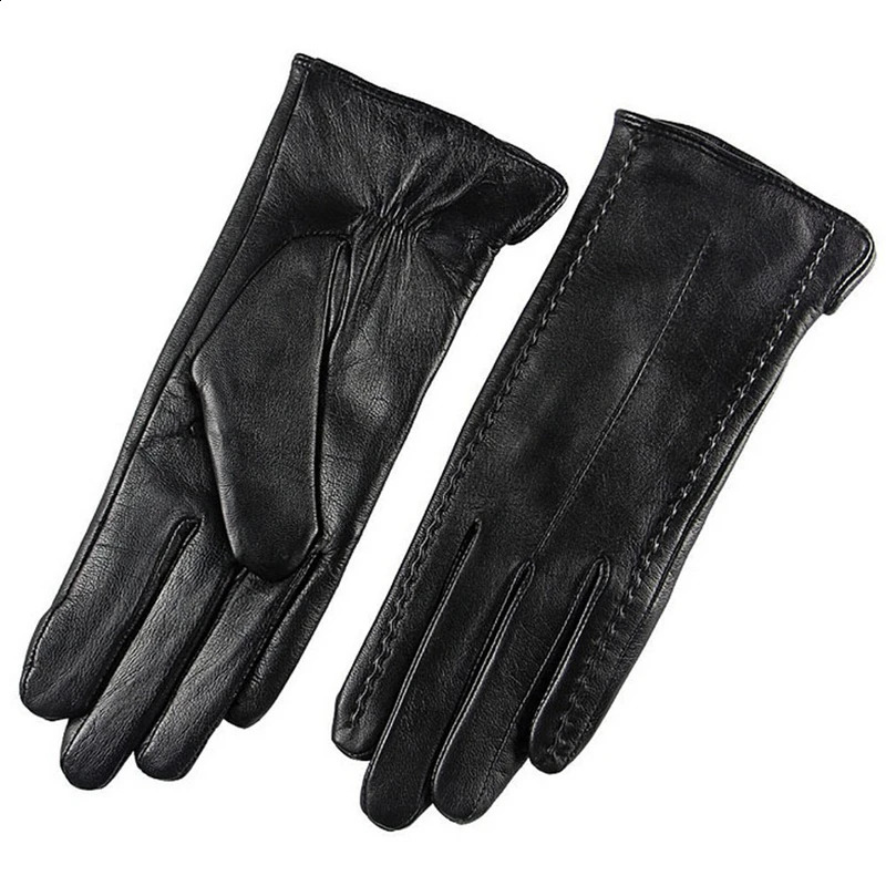 Real leather gloves for women high-quality and elegant womens Lambskin autumn and winter pleated lining womens driving gloves L085 240921