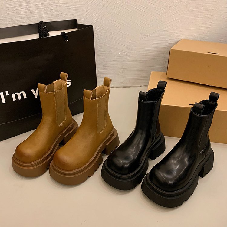 Women's Leather Boots: Stylish & Height-Boosting Chunky Heels in Black 043a