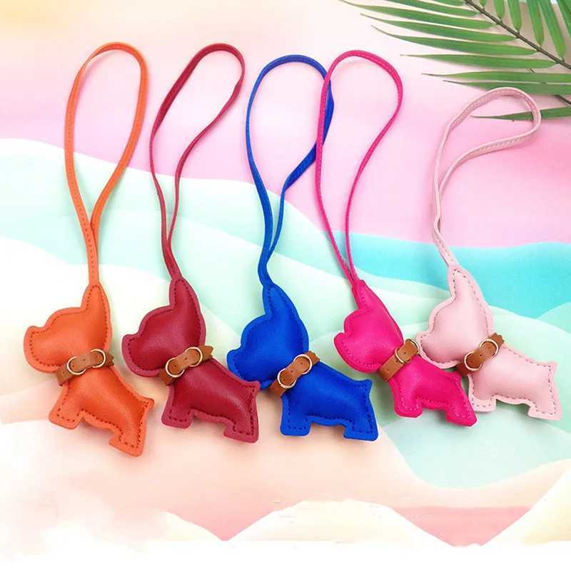 Keychains Lanyards Bag Parts Accessories New Fashion Cute Bulldog Leather Keychain Female Girl Gift H250217