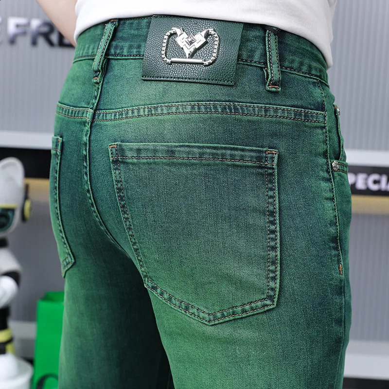 Emerald green jeans mens highend affordable fashion slim fit stretch personality allmatching straight long pants 240921
