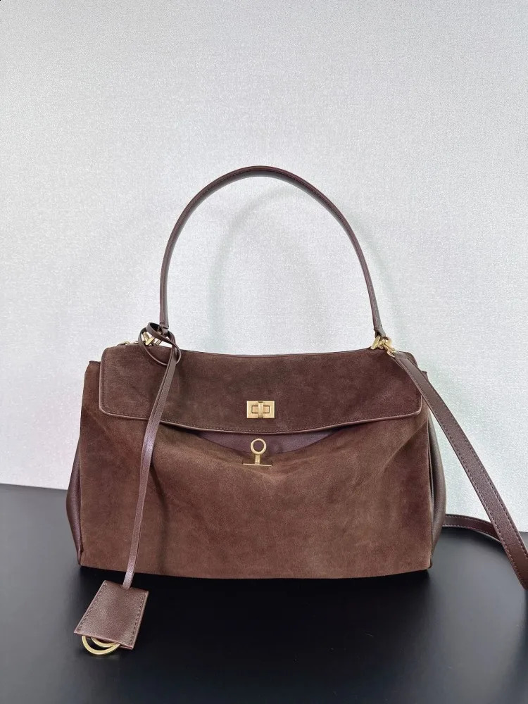 Womens suede leather retro handbag womens work large capacity shoulder splicing belt cross bag 240923 5c0a 4