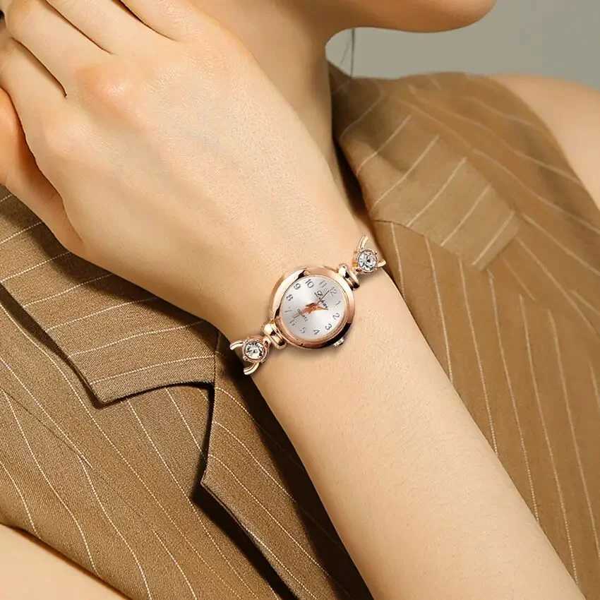 Ladiess Wristwatch Alloy Rhinestone Luxury Diamond Watch for Women Casual Quartz Bracelet Watch Relogio Feminino X240923