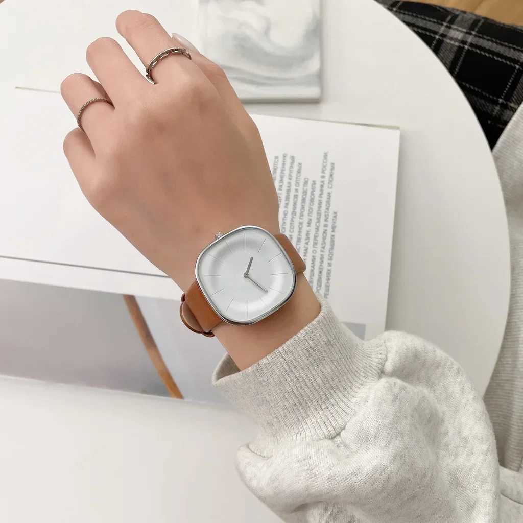 2024 Women Fashion Watch Casual Leather Belt Watches Simple Ladies Round Dial Quartz Wristwatches Dress Clock Reloj Mujer GiftX240923