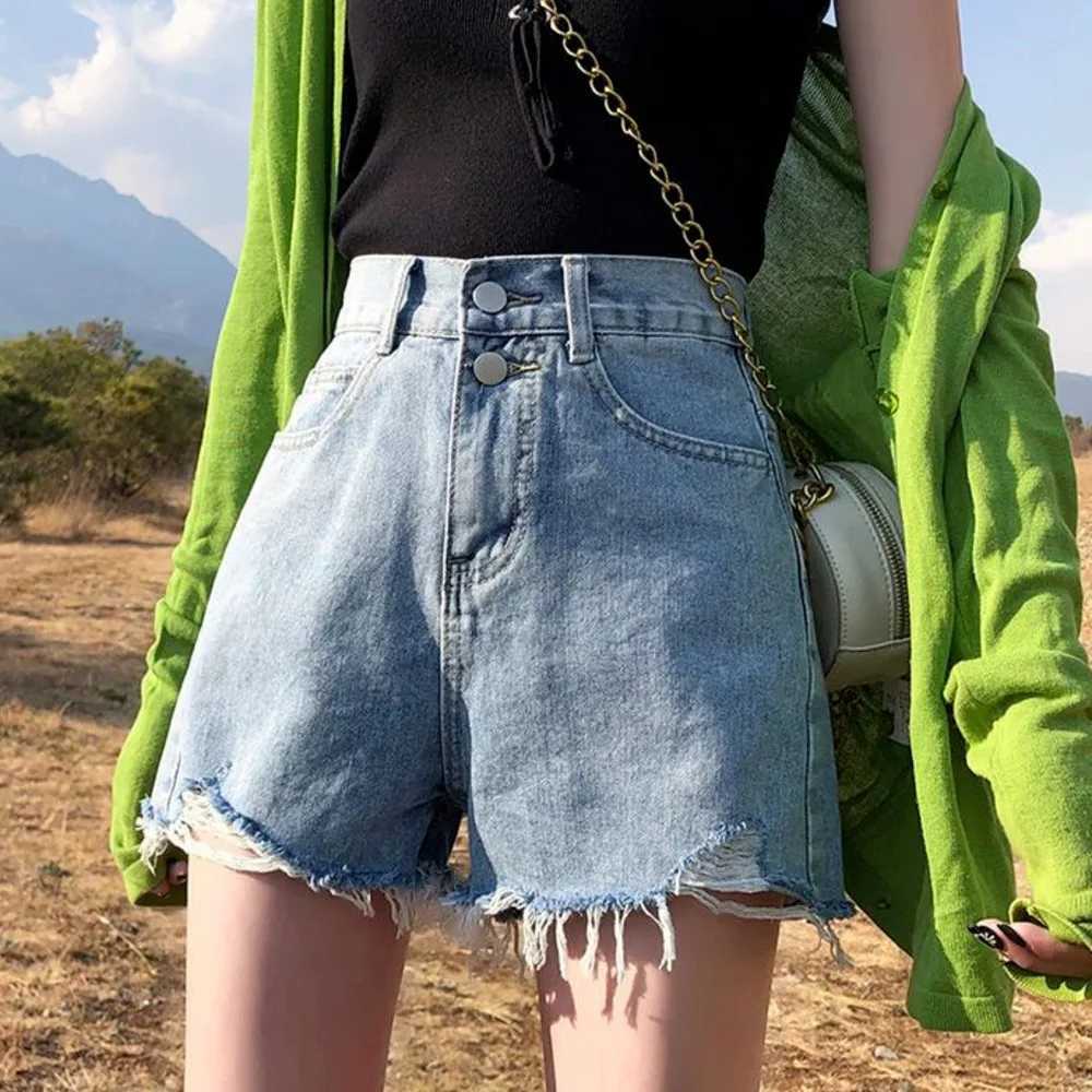Feynzz Fashion New Summer Women High Waist Button Wigh Leg Jeans Shorts Casual Female Loose Fit Blue Denim ShortsX2409