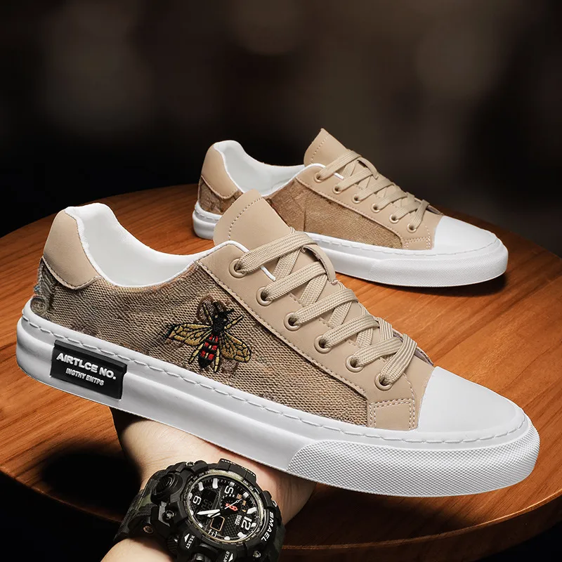 New 2024 Men's Trendy White Casual Breathable Canvas Skate hot Shoes for Winter