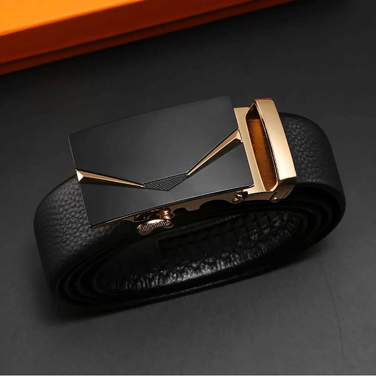 Genuine leather cow belt mens belt with automatic buckle trendy and versatile texture middle-aged and young business beltX240923