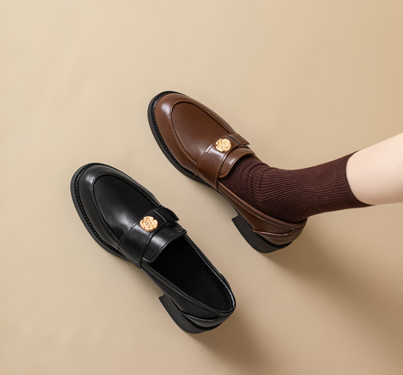 Women Casual Shoes Leather Shoes Vintage Design Loafers Shoes Slip On France Gentle Style Fashion Triple Black Brown Free shipping