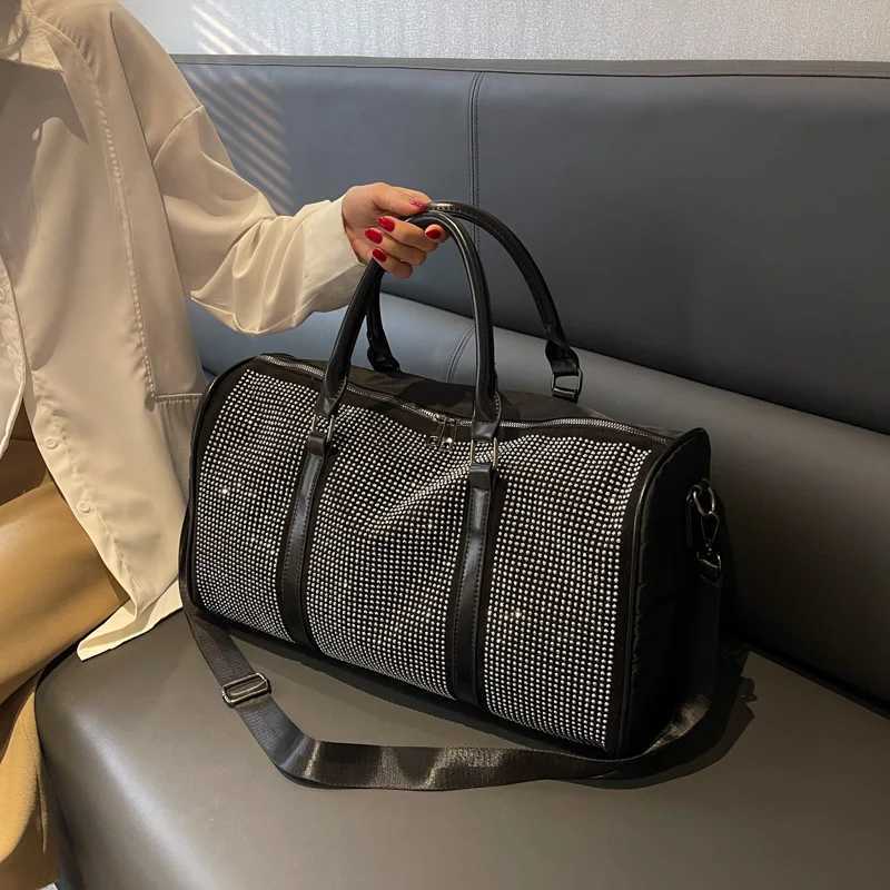 Large Capacity Women Bag Unisex Luggage Outdoor Travel Handbags Nylon New Fashion Rhinestone Bags Folding Duffle Bags 240923