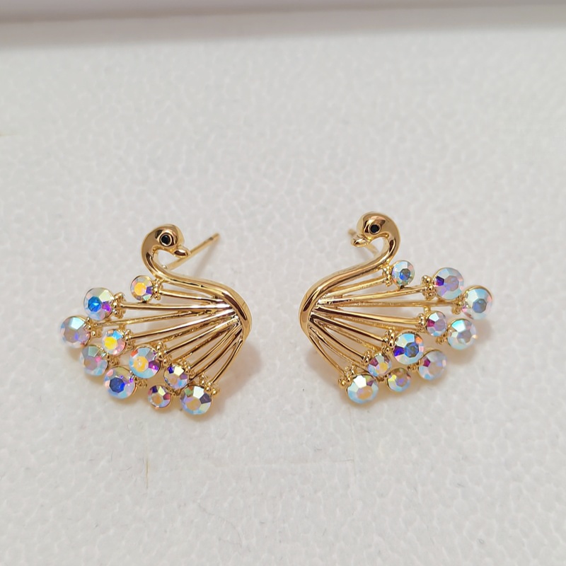Designer earring swan shaped zirconium stud earrings with gold-plated copper body design for a premium look and feel