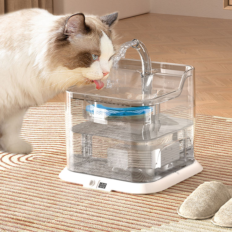Portable Smart Automatic Pet Water Fountain with Wirelessly Charged Tank for Pets