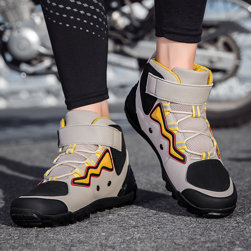 ddmytiger new couple plus size motorcycle shoes, breathable and height increasing outdoor riding shoes C ddmythur