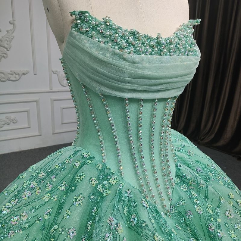 Mint Green Shiny Quinceanera Dresses Off The Shoulder Beading Crystal Tull Sweet 16 Dress Birthday Party Gown Corset Vestidos De 15 Anos