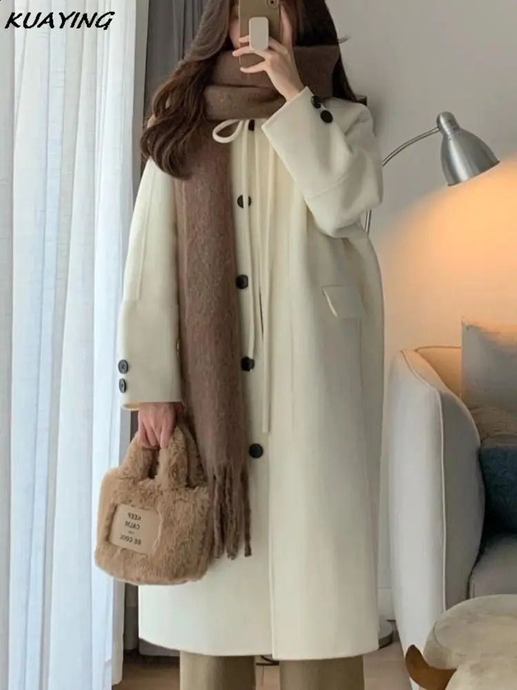 Korean Woolen Coat for Women Single Breasted Hepburn Style Loose Thickened Outerwear Overcoat Winter Female Clothes Warm Cloak 240918