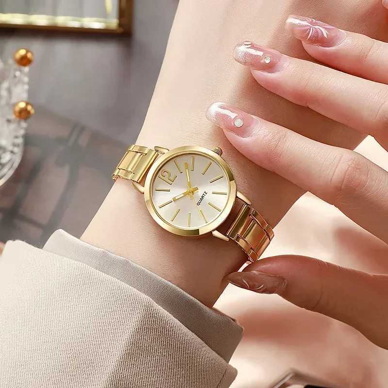 Fashion Gold Bracelet Quartz Wristwatch Luxury Watch for Women Simple Round Dial Stainless Students Ladies Watches Reloj MujerX240923