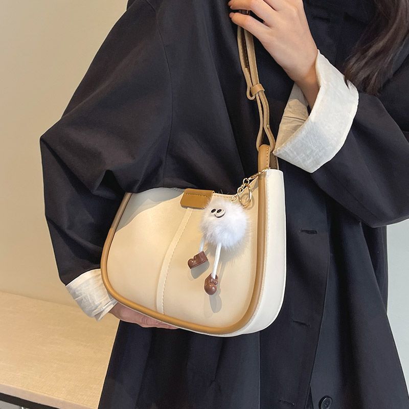 Korean Fashion Multifunctional Women's Armpit 2025 Autumn And Winter New Item Niche Commuting Small Square Design Fee Crossbody Bag Women's 