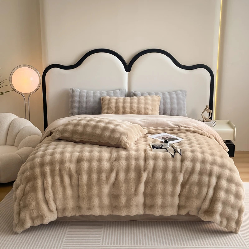 Simulated rabbit fur plush blanket for winter warmth and comfort bedding sofa cover sofa throw blanket 240923