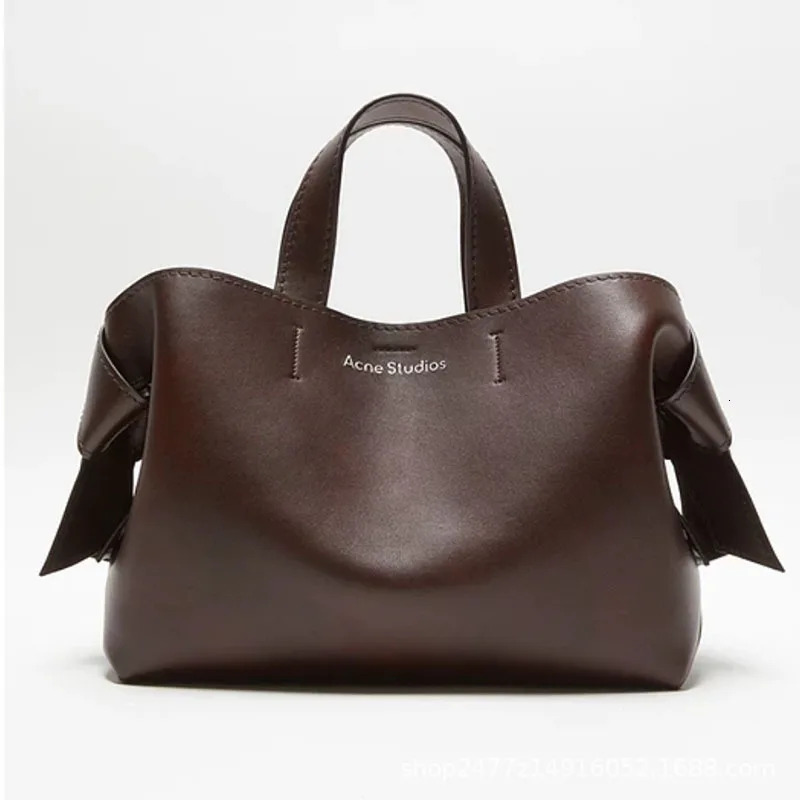 Niche Bow Tote Bag New Designer Leather Casual Commuting Bag One Shoulder Women's Soft Handbag