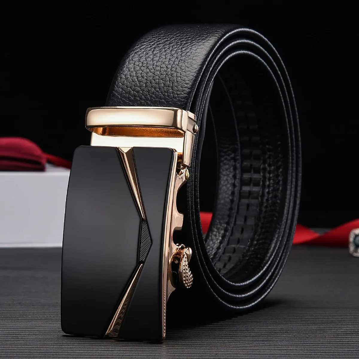 Genuine leather cow belt mens belt with automatic buckle trendy and versatile texture middle-aged and young business beltX240923