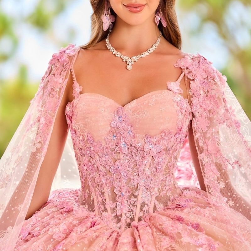Pink Shiny Sweetheart Princess Quinceanera Dresses Lace Beading Tull With Cape Ball Gowns Vestidos De 15 Anos Sweet 16 Dress