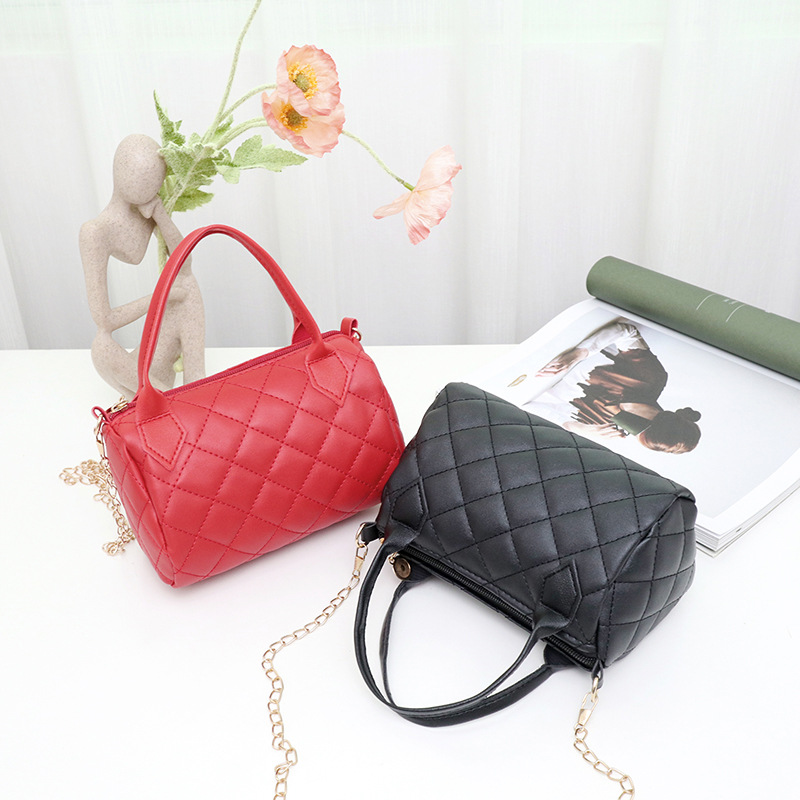 Diamond Lattice Hand Embroidered Bag 2024 Ladies Handbags Womens Casual Crossbody shoulder Bags casual PU leather handbag CSD2409231