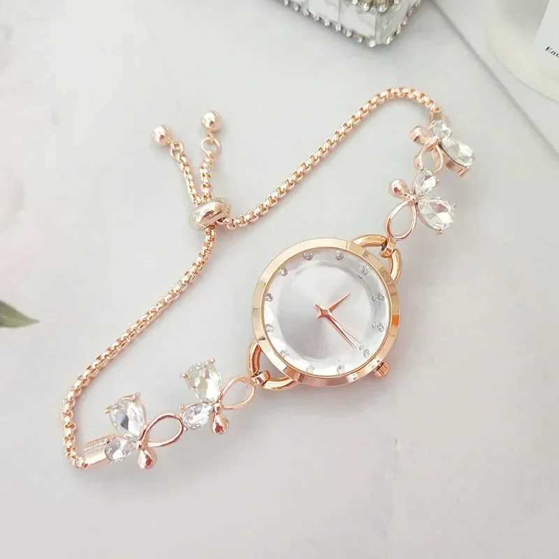 Elegant Watch for Women Reloj Mujer Rhinestone Inlaid for Clover Lady Watches Quartz Wristwatch Bracelet Clocks Montres FemmesX240923