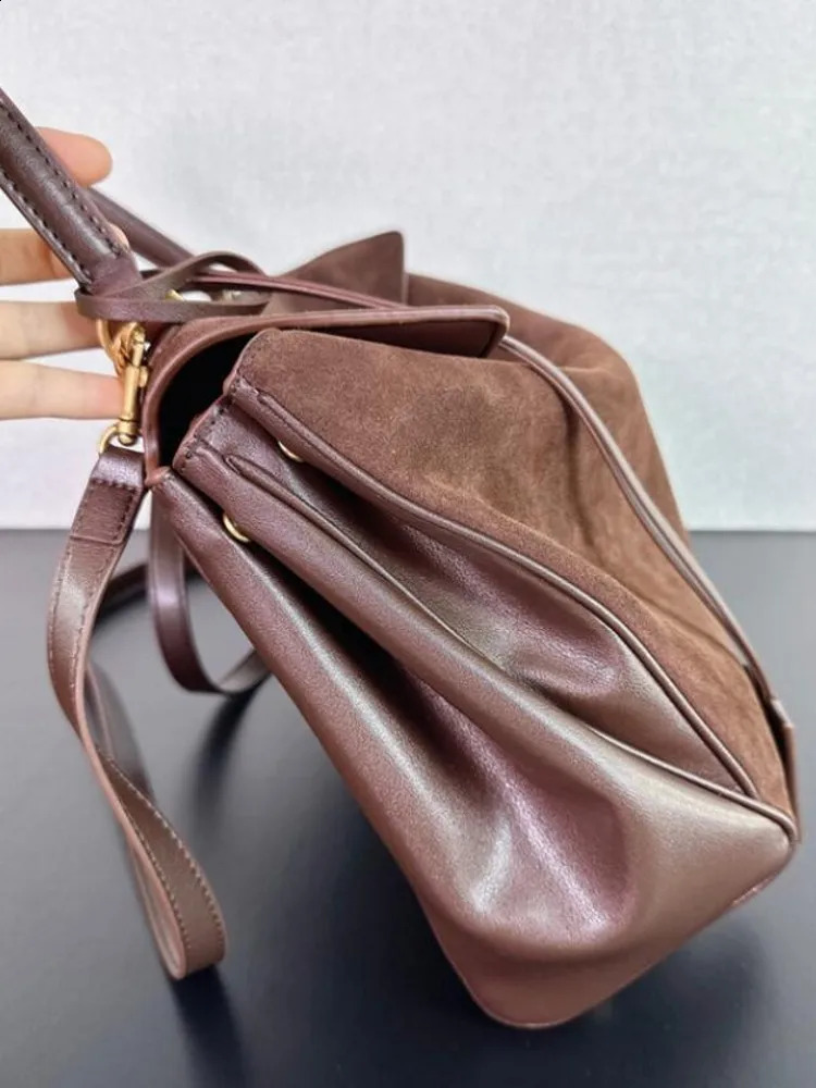Womens suede leather retro handbag womens work large capacity shoulder splicing belt cross bag 240923