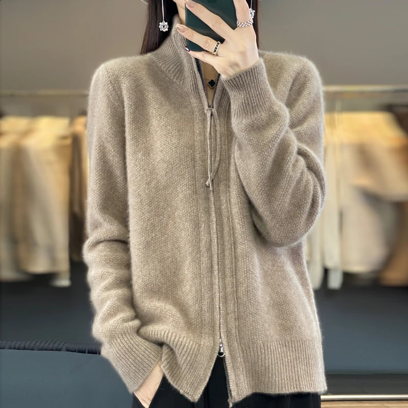Autumn/Winter Ultra Thick Cashmere Zipper cardigan 100% Merino Wool Womens Turtle Neck Sweater Coat Solid Color Warm Knitted 240924