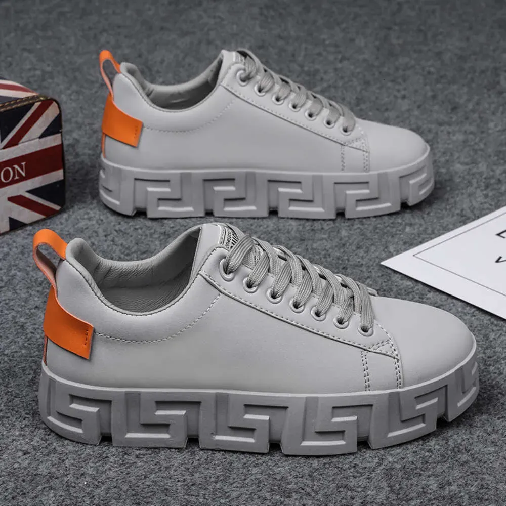 Board low cut new thick sole high height small white men Korean version fashionable and trendy casual shoes for men sneakers