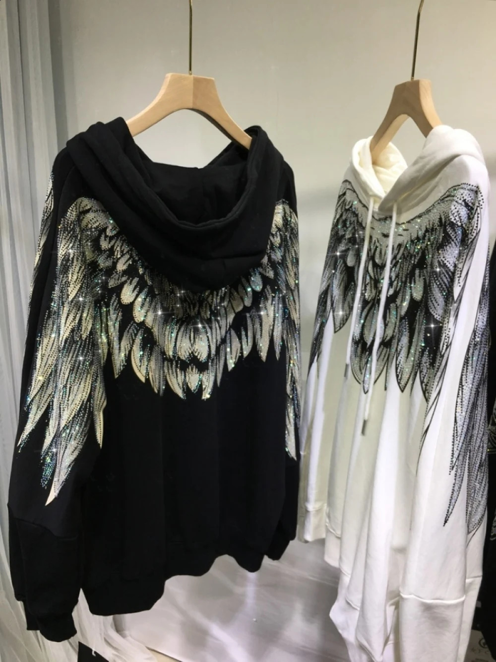 150KG plus size womens clothing rhinestone wing hoodie Y2K womens couple long sleeved oversized autumn hoodie 240924