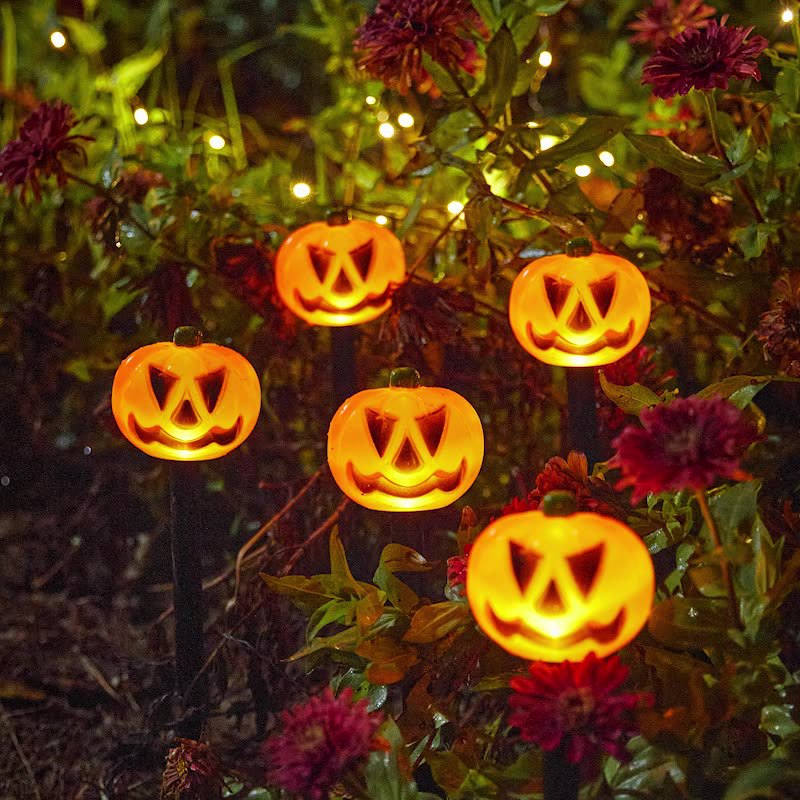 Source factory Halloween outdoor pumpkin lawn ground plug lights solar energy courtyard garden terrace atmosphere decoration