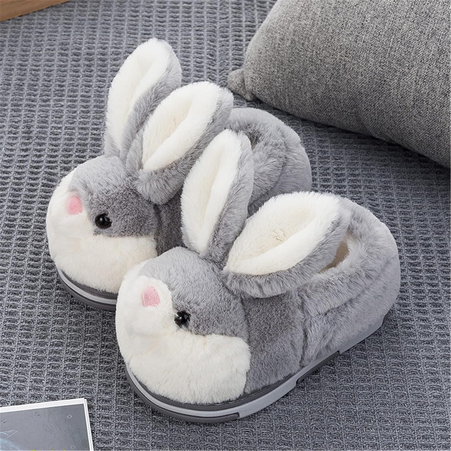 Women's cute rabbit animal fun comfortable slippers, soft and plush winter warm home slippers