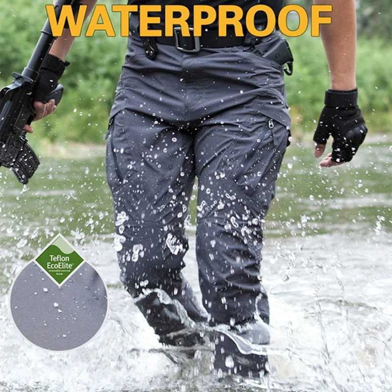 2025S Fashion Designer New Casual Tactical Men Cargo Pants Multi Pockets Safari Style Trousers Waterproof Male Strtwear Hiking Plus Size S XL Z