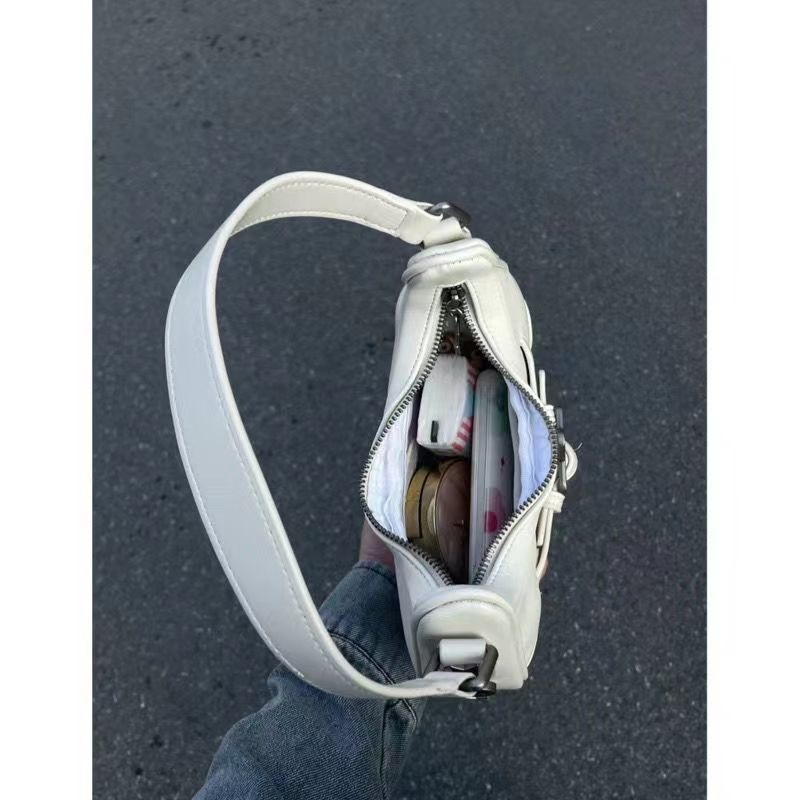 Chic Retro Y2K Underarm Shoulder Bag in Solid Colors - Women's Denim Hobo Purse Featuring Distinctive Star Detail