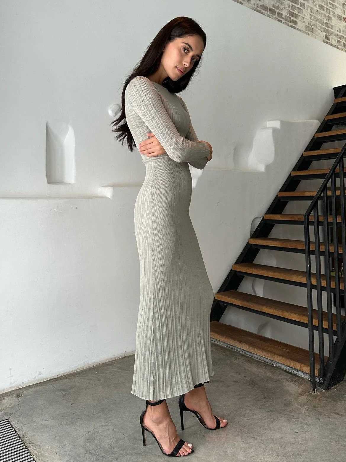 Autumn Long Slve Knitted Maxi Dress Women Elegant Sexy Pit Strip O-Neck Bodycon Evening Party Dresses 2024 Lady Casual Dress X2504031