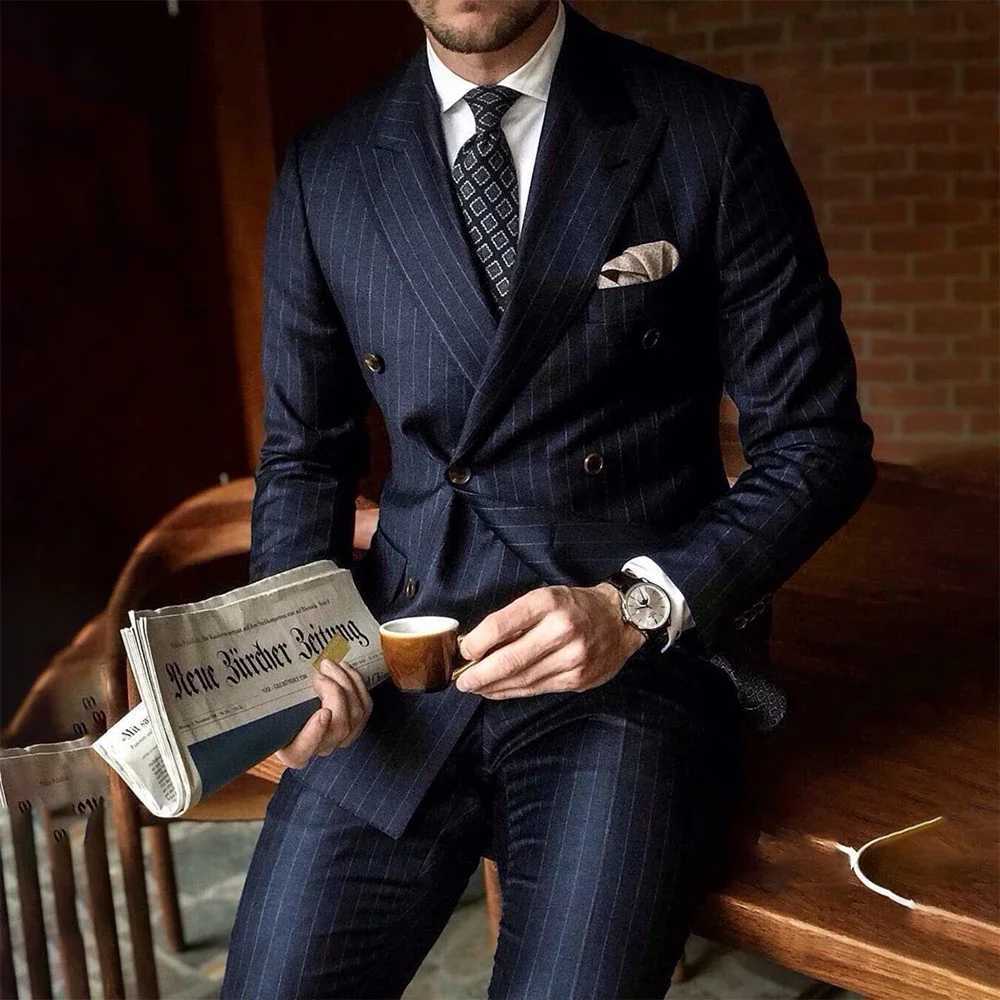 Chic Pinstripe Navy Blue Men Suits 2 Piece Set High Quality Formal Double Breasted Peak Lapel Suit Slim Fit Smart Casual Tuxedo Y240924