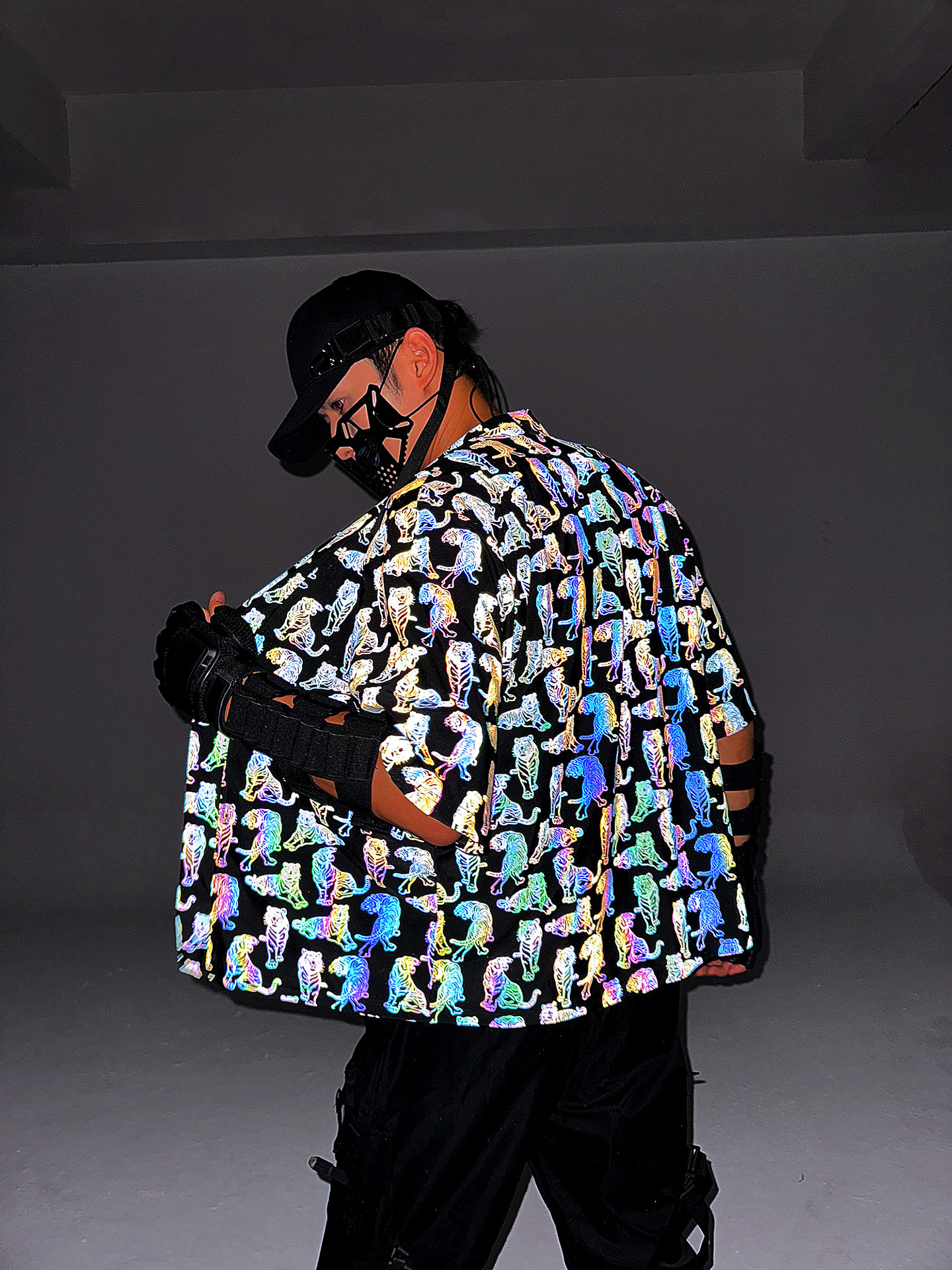 Mens Jackets Colorful reflective knitted kimono cardigan