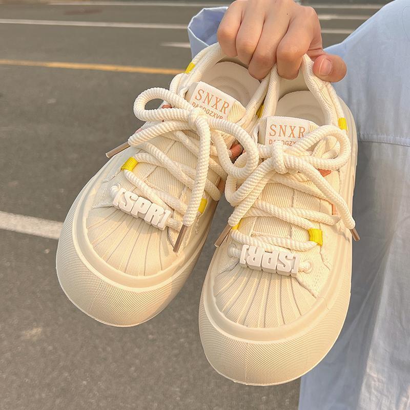 White for women 2024 new summer and autumn thick soled canvas shell toe shoes, ins trendy versatile board shoes