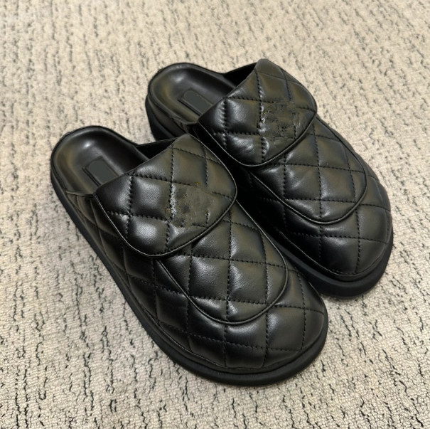 Designer women shoes buckle retro women's Muller shoes ladies Resort Beach holiday Banquet black half Slippers women Loafers shoes