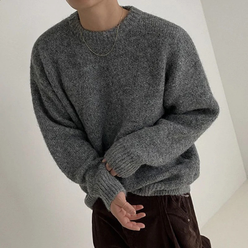 IEFB Mens Knitted Top Casual Loose Round Neck Pullover Sweater Autumn Korean Fashion Mens Solid Color Knitted 9C2387 240924