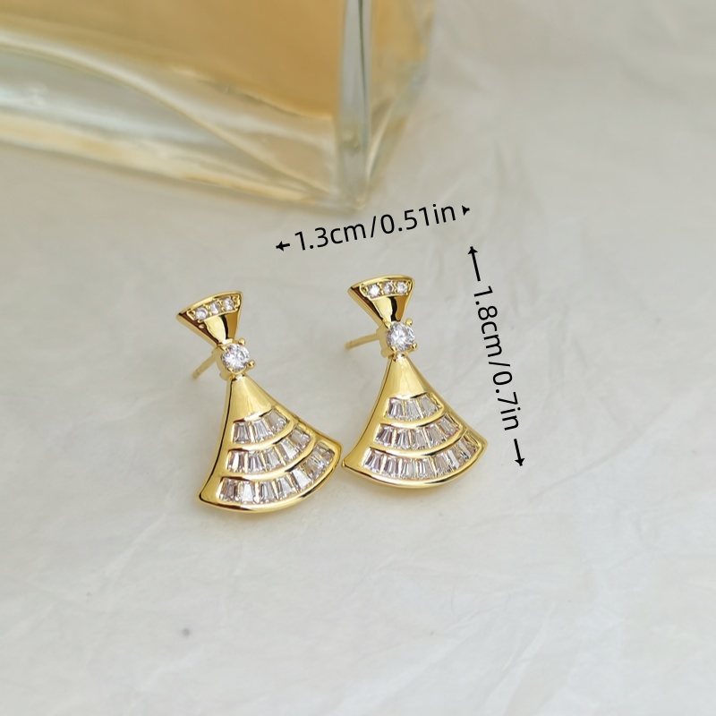 Designer Earring Scalloped Diamond Stud Earrings Micro Zirconium French Temperament Commuter Earrings