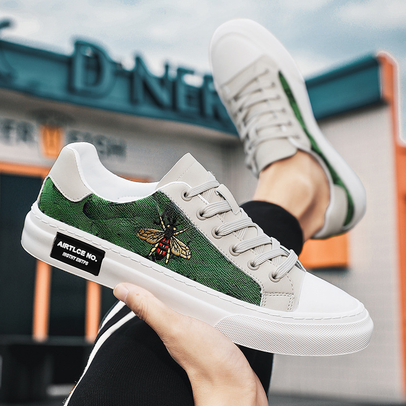2024 Men's breathable canvas board shoes new style for small white men summer trendy leather shoes for the general public Little white shoes Casu