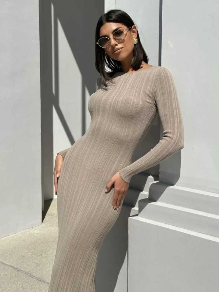 Autumn Long Slve Knitted Maxi Dress Women Elegant Sexy Pit Strip O-Neck Bodycon Evening Party Dresses 2024 Lady Casual Dress X2504031