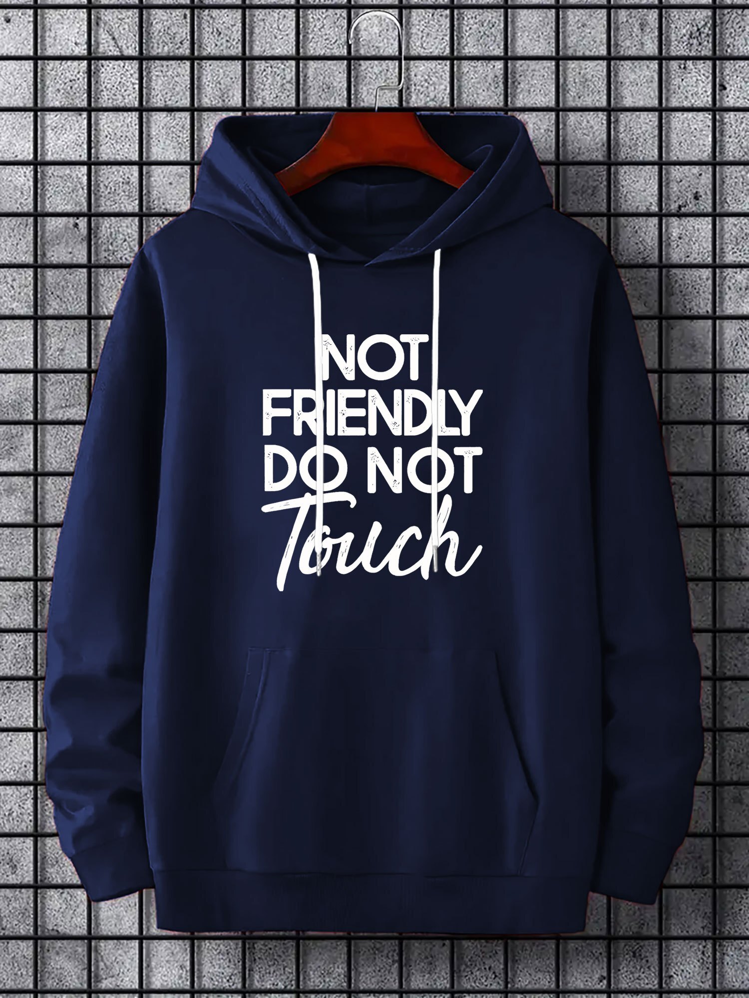 Men's NOT FRIENDLY DO NOT TOUCH Creative Print Hoodie, Casual Long Sleeve Pullover Sports Sweatshirt, Fashionable Hooded Top