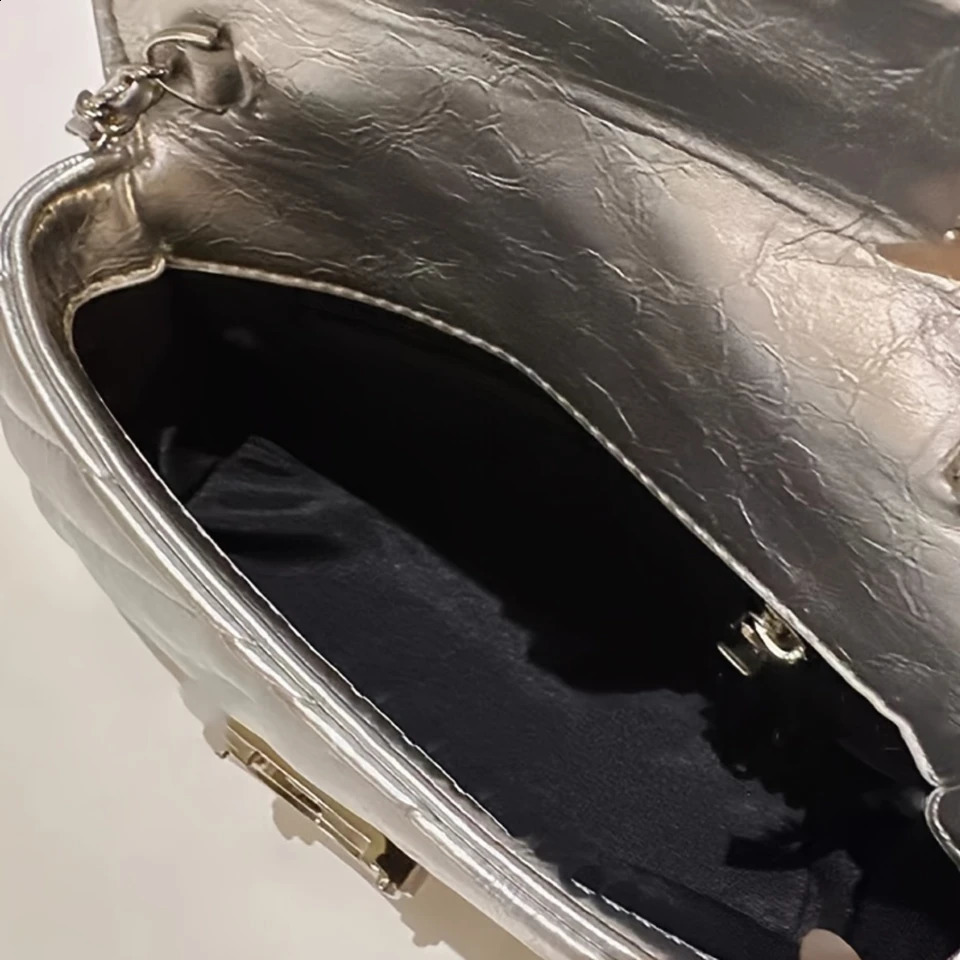 Cross Womens Leather - Quilted Square Shoulder Bag Hot With Chain Strap And Jelly Cushion -